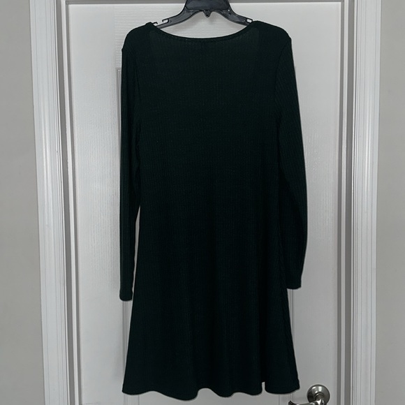 Old Navy Long Sleeve Dress - Picture 4 of 4